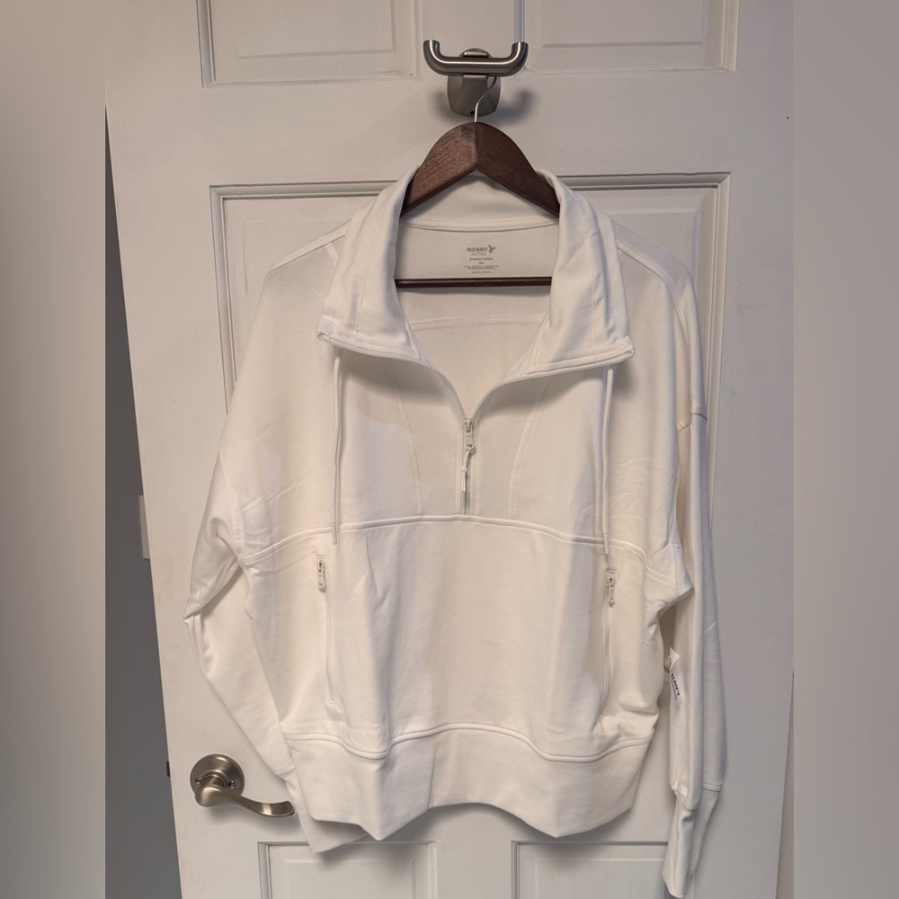 OLD NAVY Dynamic Fleece Half Zip Color MAGNOLIA WHITE